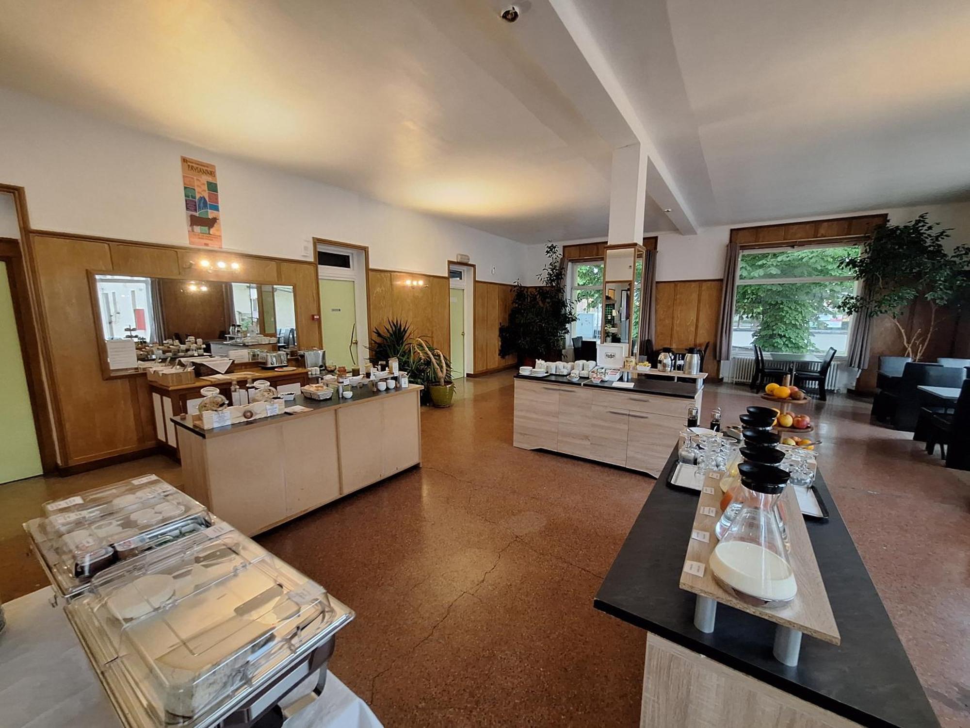 Hotel Le Connetable Saint-Bonnet-en-Champsaur Buitenkant foto