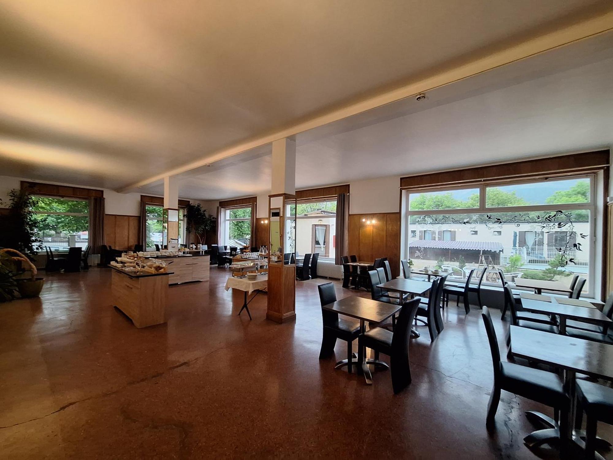 Hotel Le Connetable Saint-Bonnet-en-Champsaur Buitenkant foto