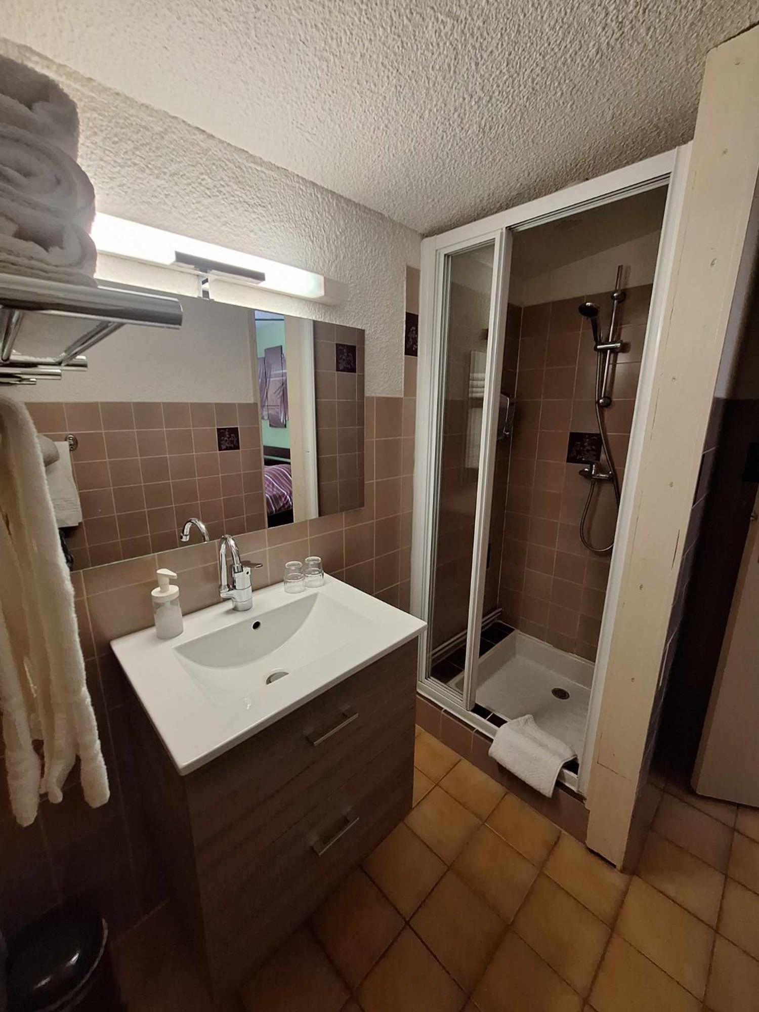 Hotel Le Connetable Saint-Bonnet-en-Champsaur Buitenkant foto